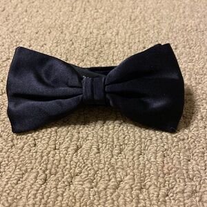 Brioni men’s designer bow tie